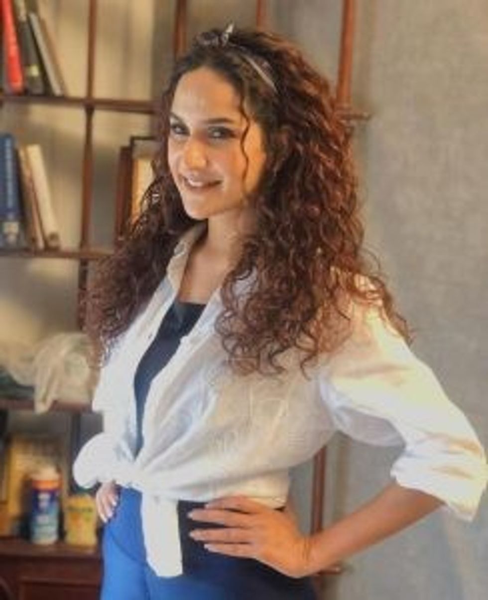 3. Anoushay Abbasi 0048