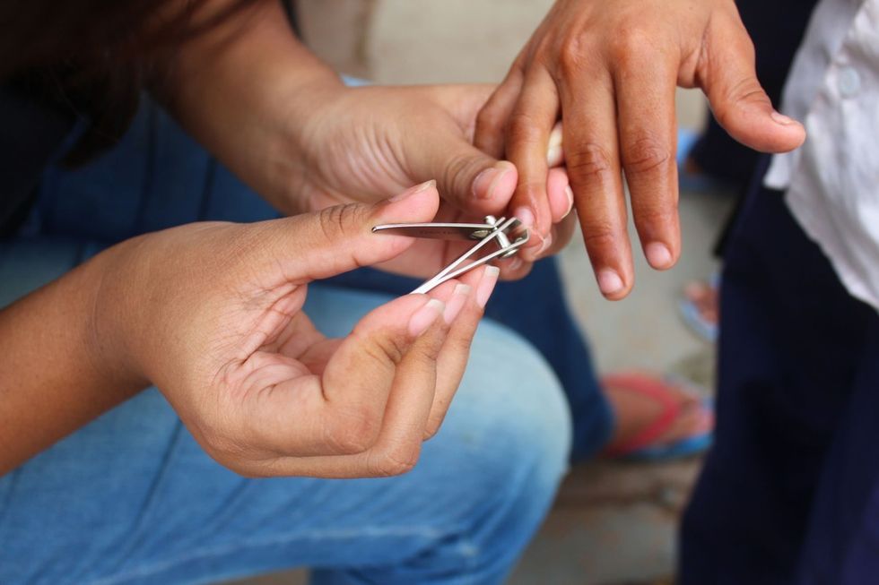 3 cutting nails