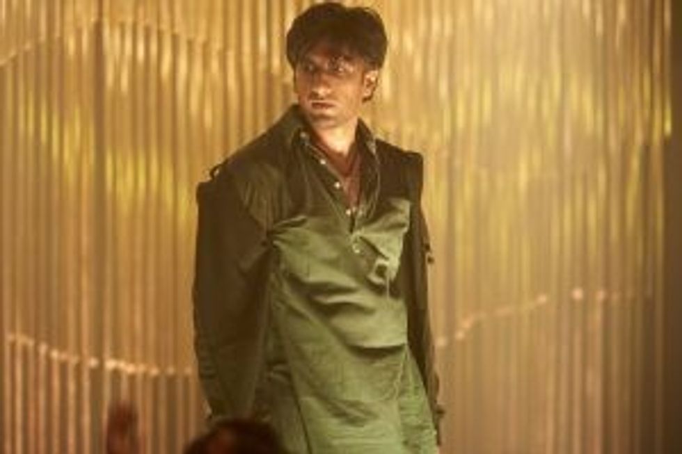 4. Gully Boy Performing