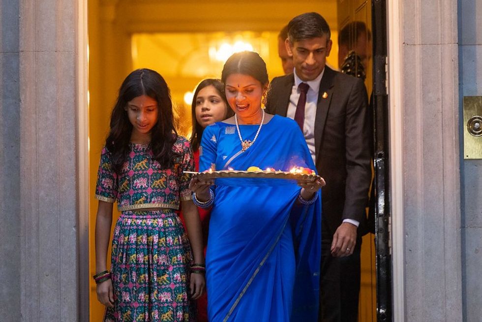 53327655880 f5369eef7b c