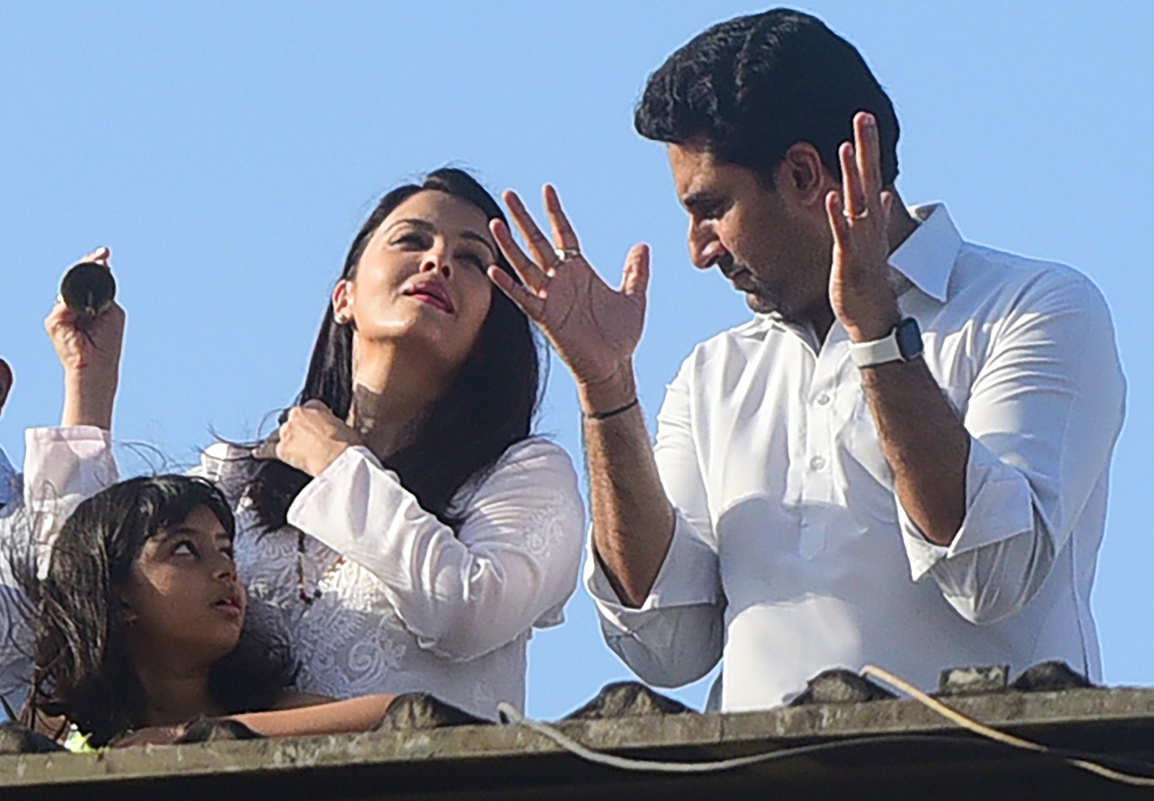 Aaradhya Bachchan no phone