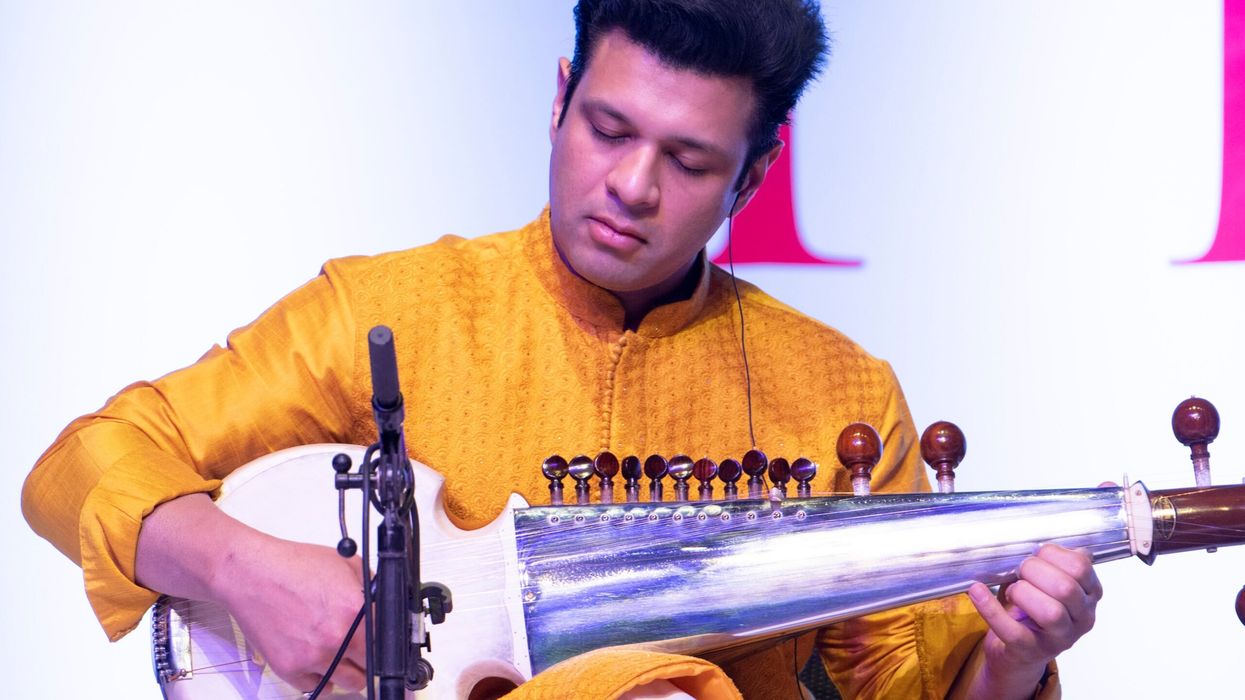 Amaan Ali Bangash: Solo sarod mastery on stage