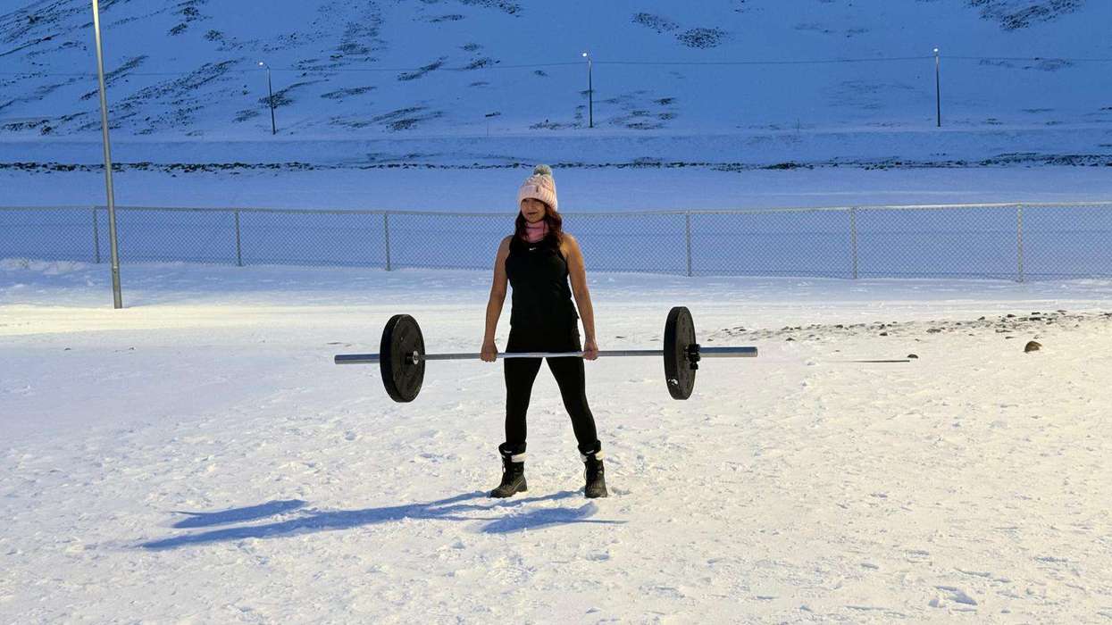 Aneela-Rose-powerlifting