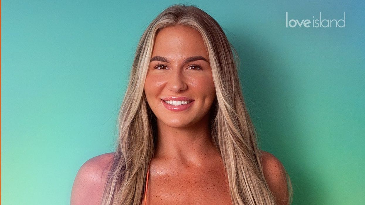Angel Love Island bombshell