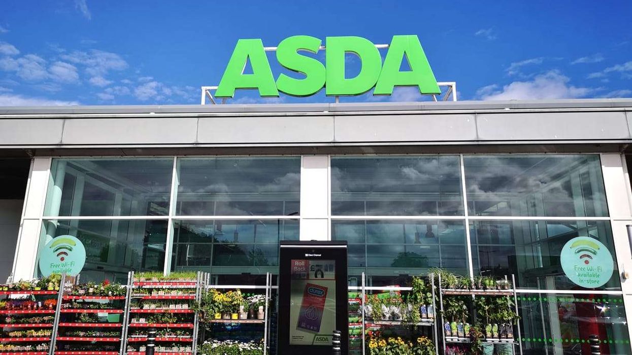 Asda sales plunge, chair blames government of low confidence