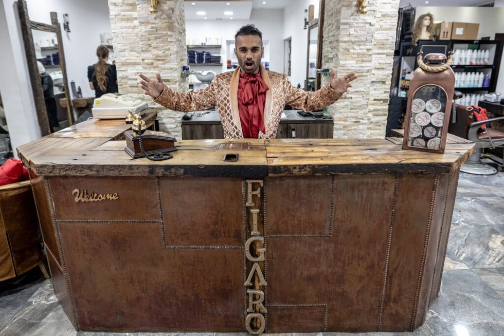 Baritone Oscar Castellino Barber of Seville 5848 3