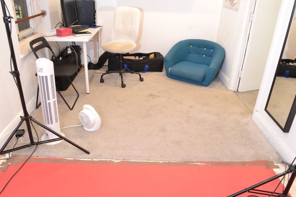 BOR3327 2023 Image of Sayanthans photography studio
