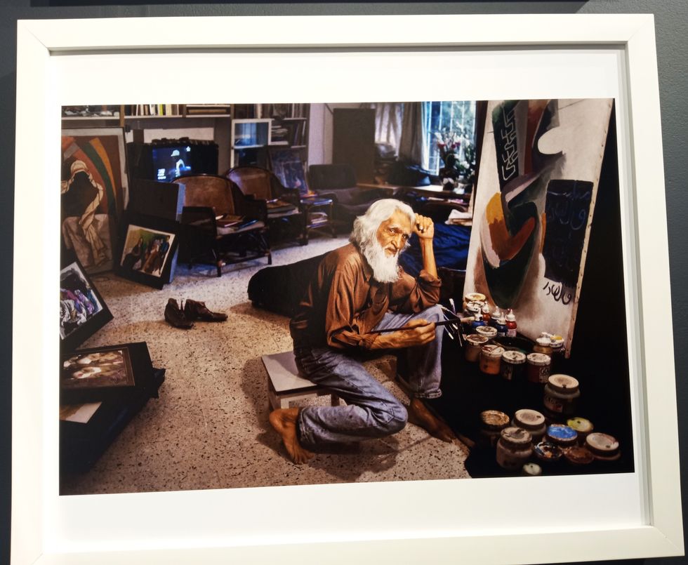 Capturing India: A Foreign Perspective Through the Lens