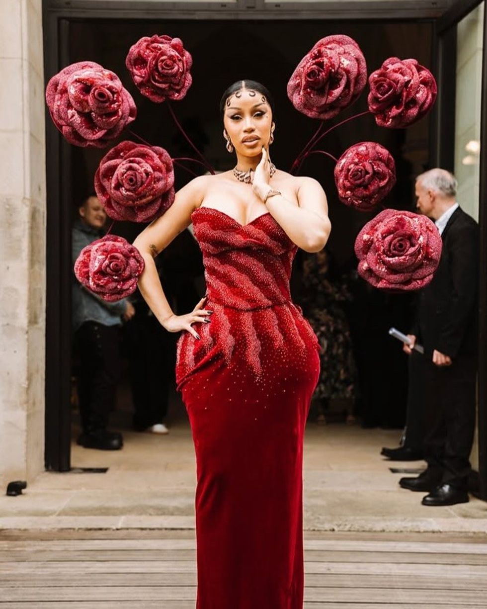 Cardi B wears blooming 3D flowers