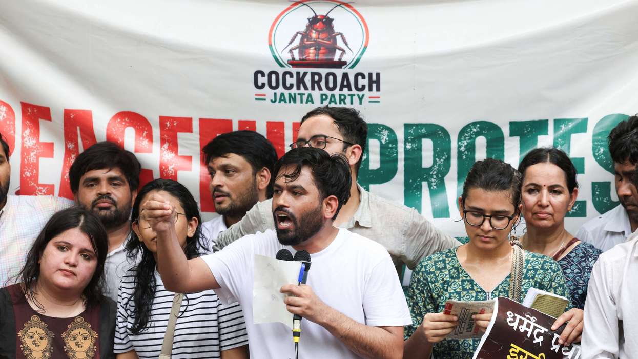 cockroach-janta-party