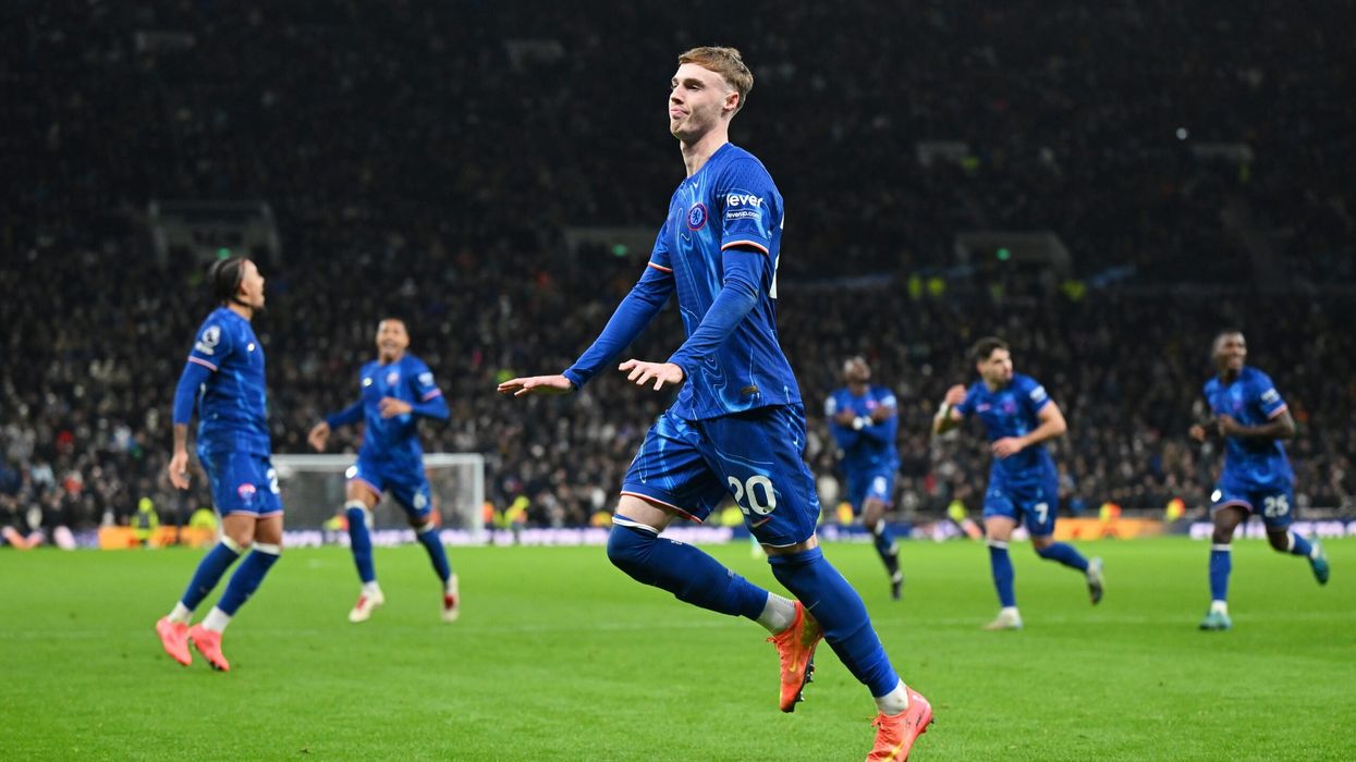 Cole Palmer celebrates scoring his team's fourth goal from the penalty spot during the match between Tottenham Hotspur and Chelsea on December 8, 2024 in London. (Photo: Getty Images)