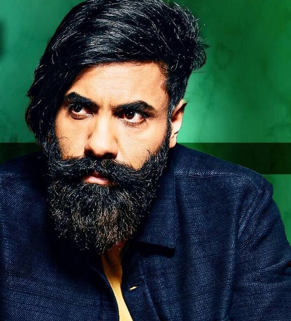 COMEDY PAUL CHOWDHRY 462 n