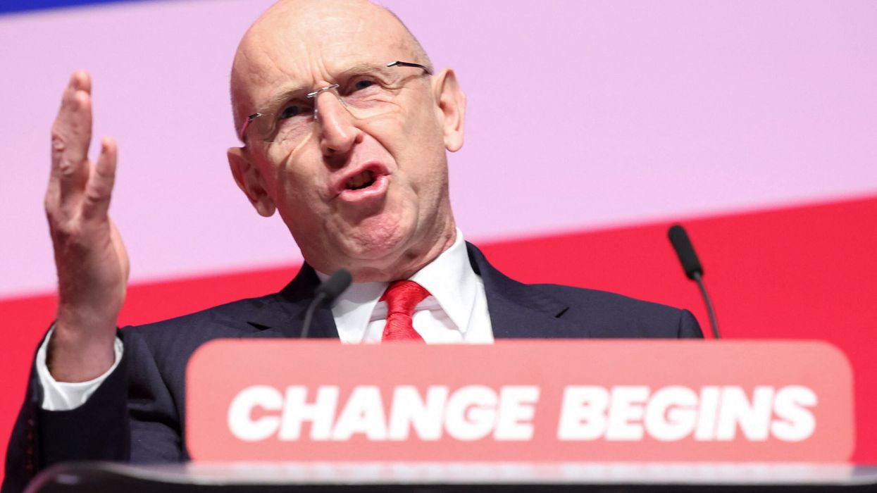 Army to evacuate 10,000 Britons from Lebanon