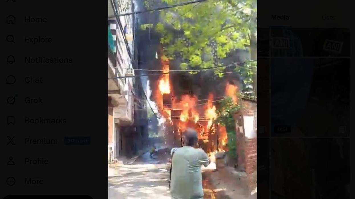 Delhi hotel fire