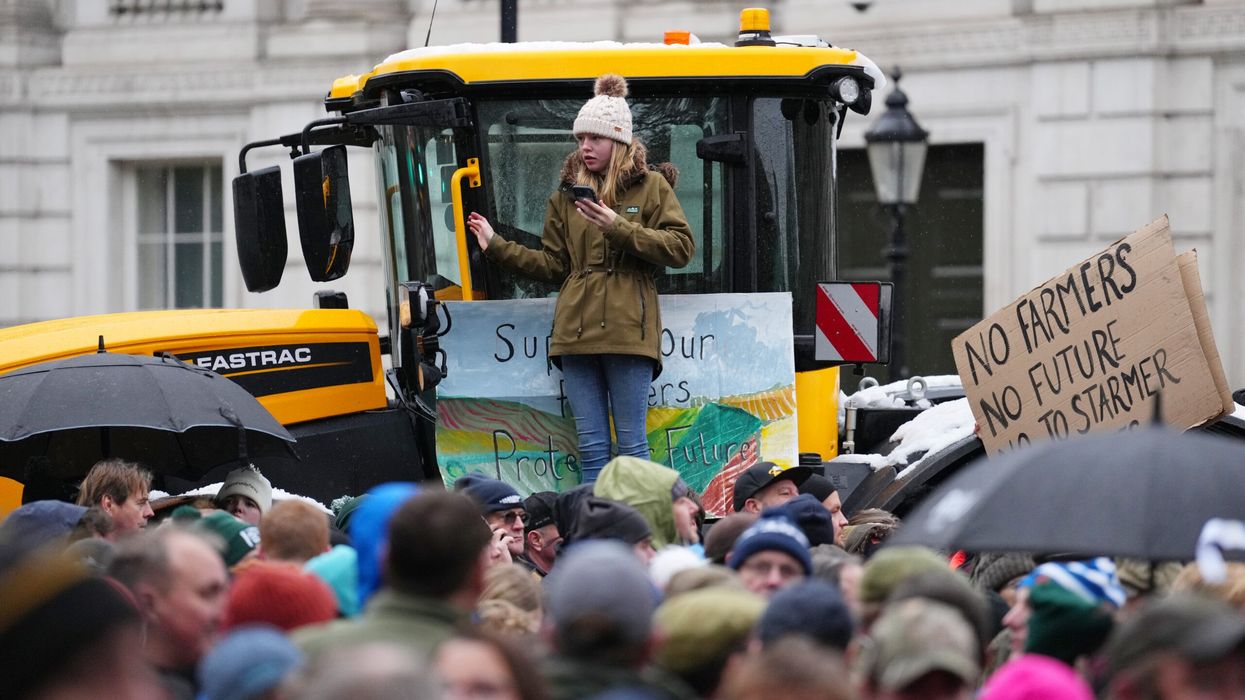 Demonstrators attend a farmers rally on November 19 in London. (Photo: Getty Images)