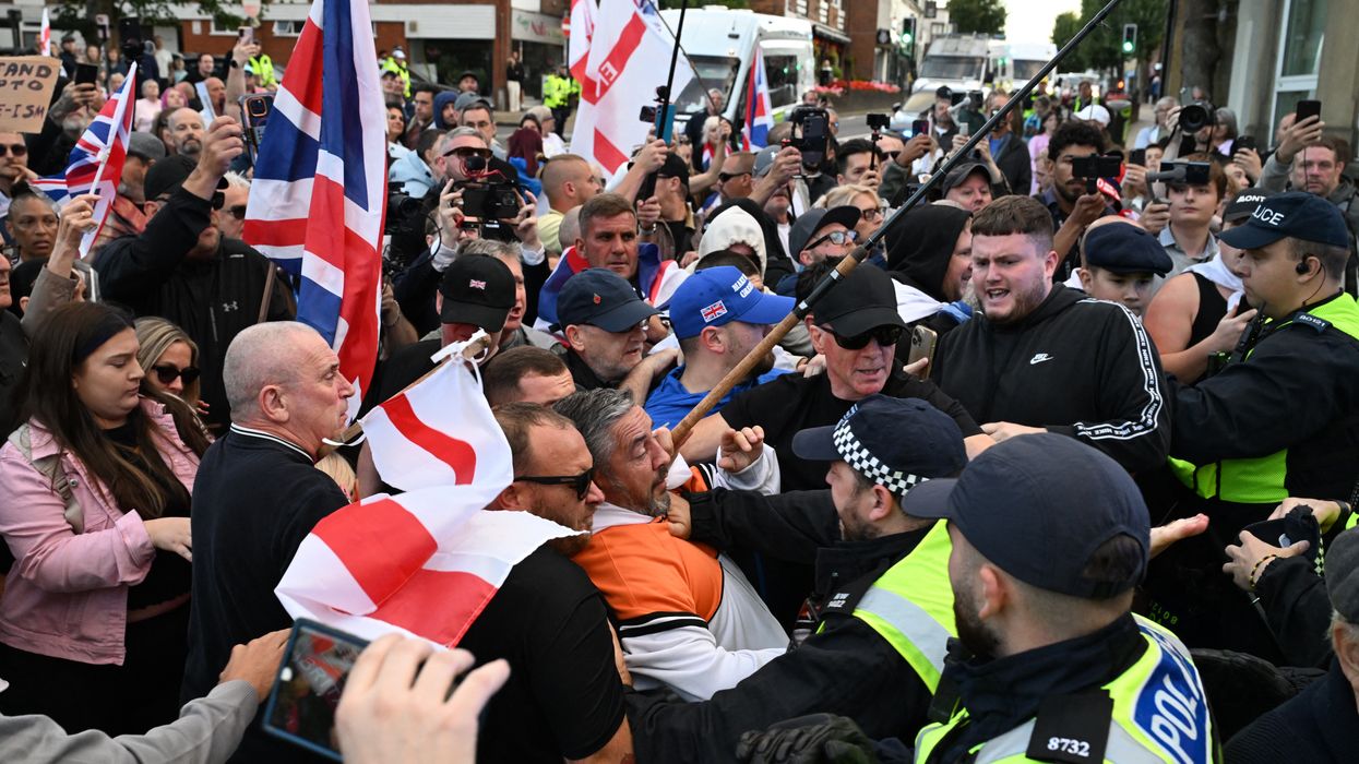 Comment: Populist right thrives amid polarised migration debate