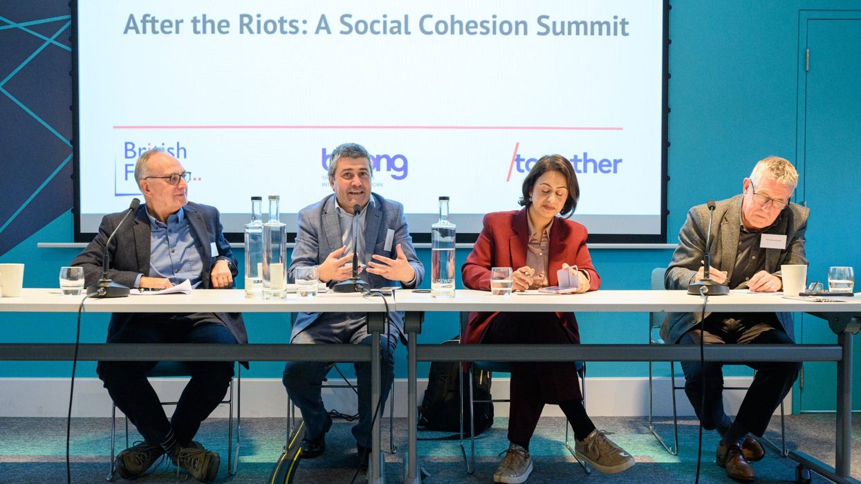 ‘Ministers must unveil vision for bridging societal divides’