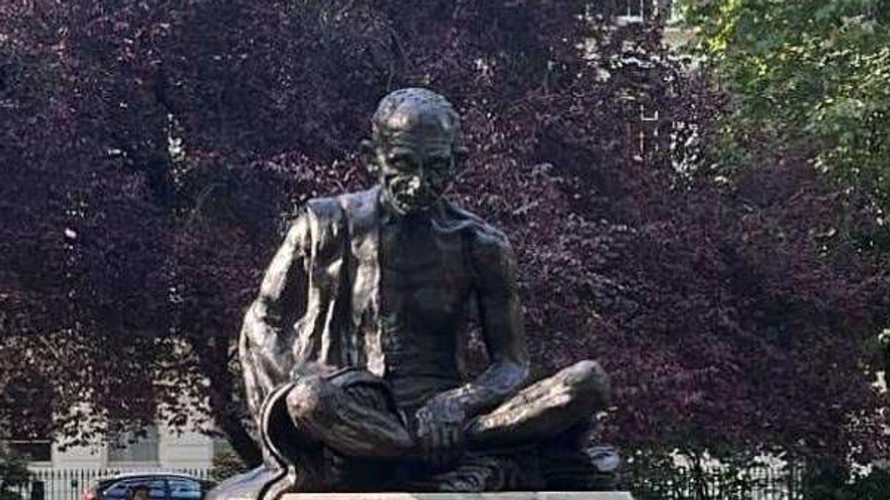 Gandhi-statue