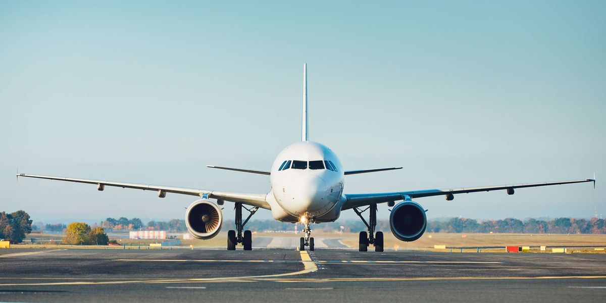 Middle East crisis leads to fall in global air passenger demand