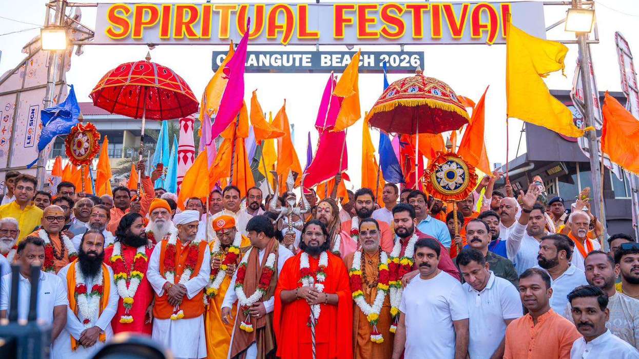 Goa spiritual festival draws thousands, HH Rajrajeshwar Guruji graces grand gathering