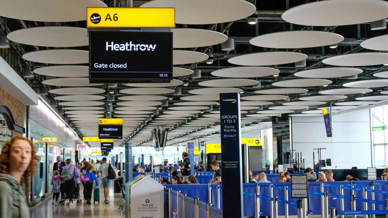 Heathrow chief blames left-right walking clash for terminal crowding