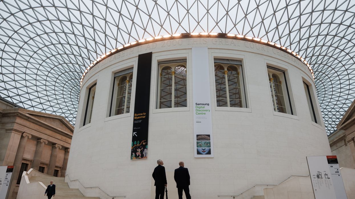 Ice Age Art Now: British Museum Brings Prehistoric Masterpieces to Bradford
