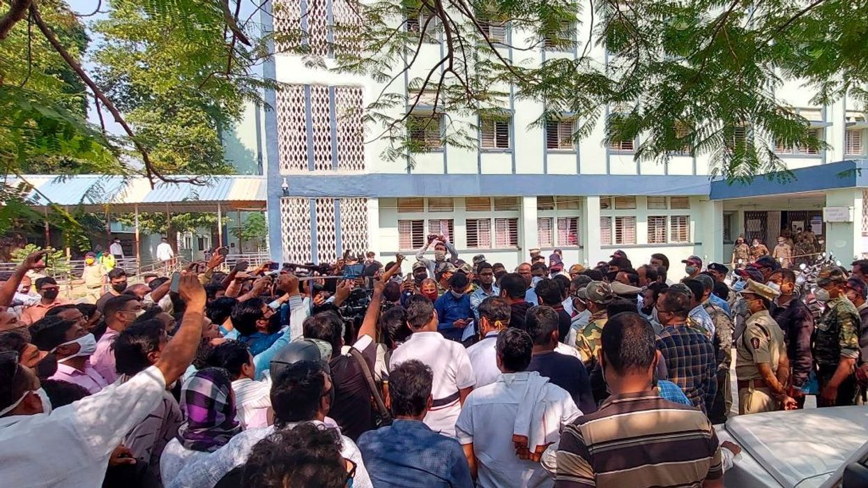 Ten babies killed in a fire in Maharashtra hospital