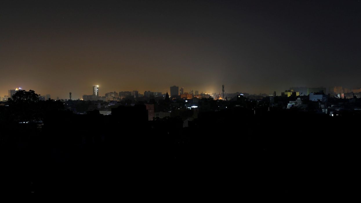 Pakistan hit by nationwide power blackout