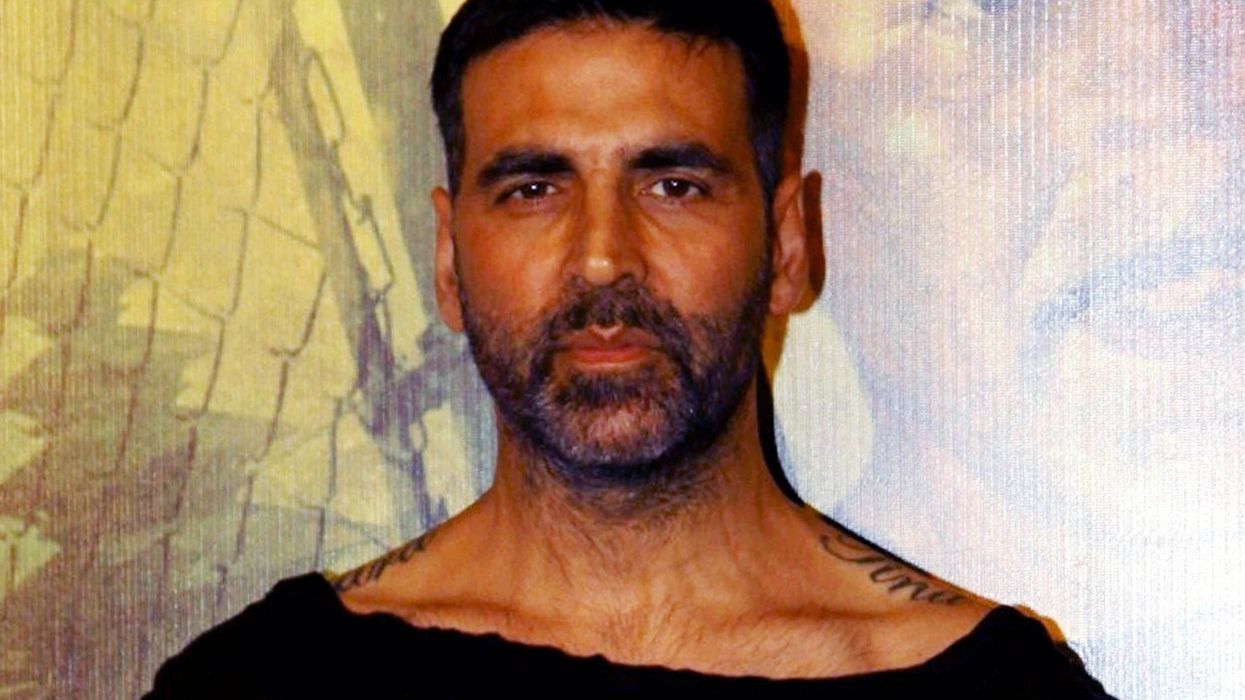 Famous Bollywood dialogues with Holi references