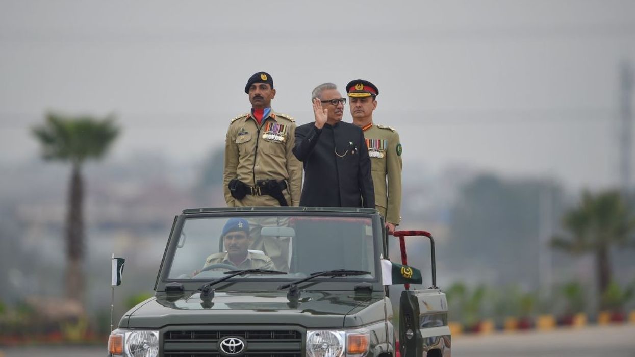 Paris summons Pakistan's envoy over Alvi remarks on French Muslims