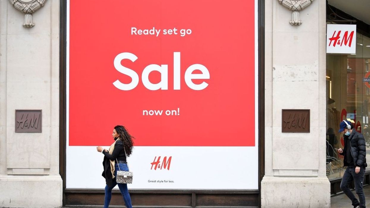 UK inflation soars to near decade-high on energy bills