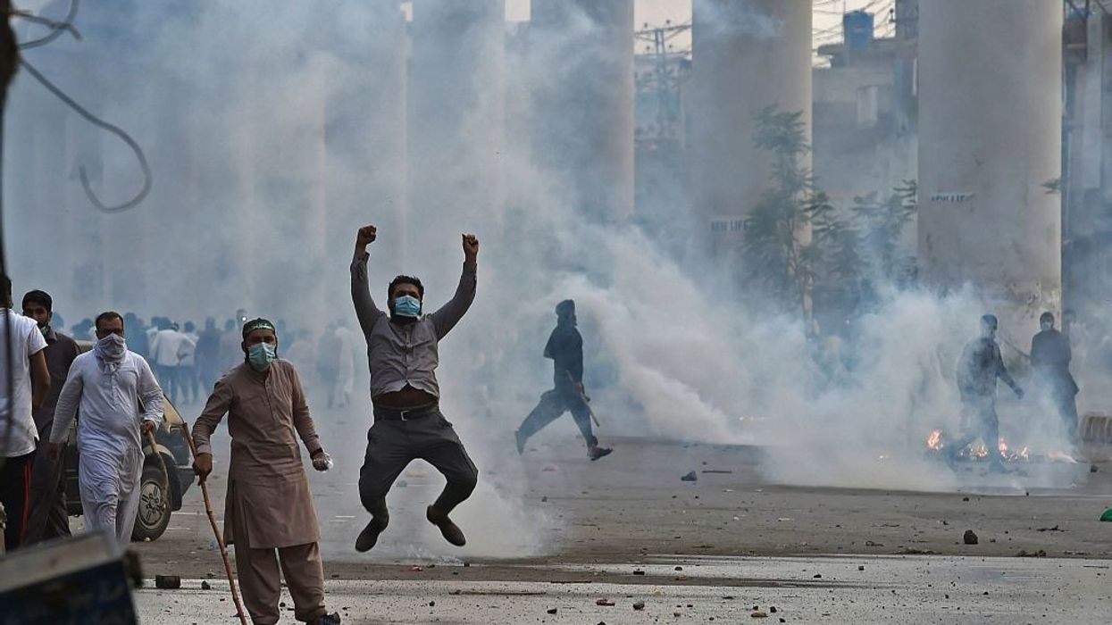 Anti-France protests in Pakistan disrupt critical oxygen supply for Covid-19 patients