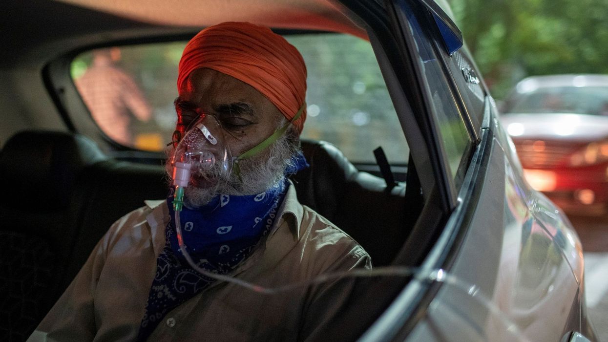 A Sikh temple aids India's Covid patients battling for breath