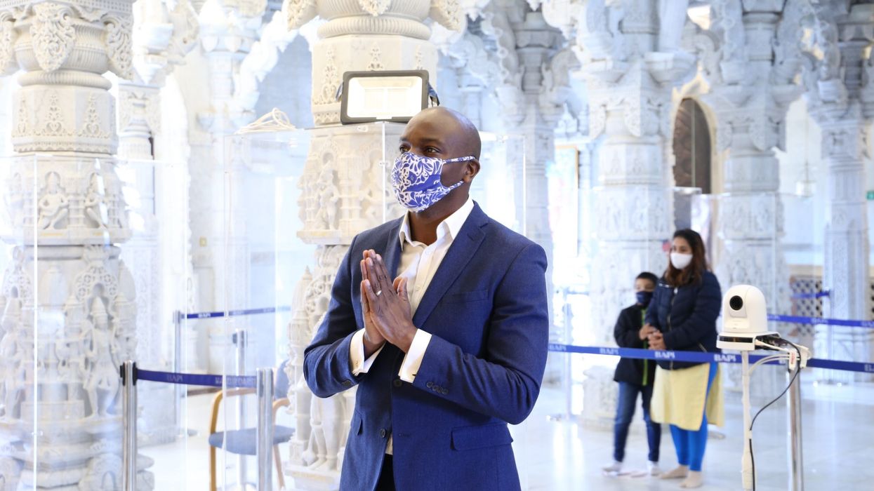 London mayoral candidate Shaun Bailey visits Swaminarayan temple in Neasden