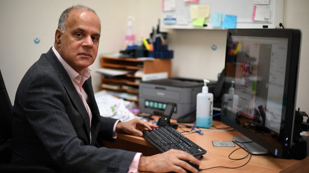 Australia doctor defies distance to aid Covid-hit Indian relatives