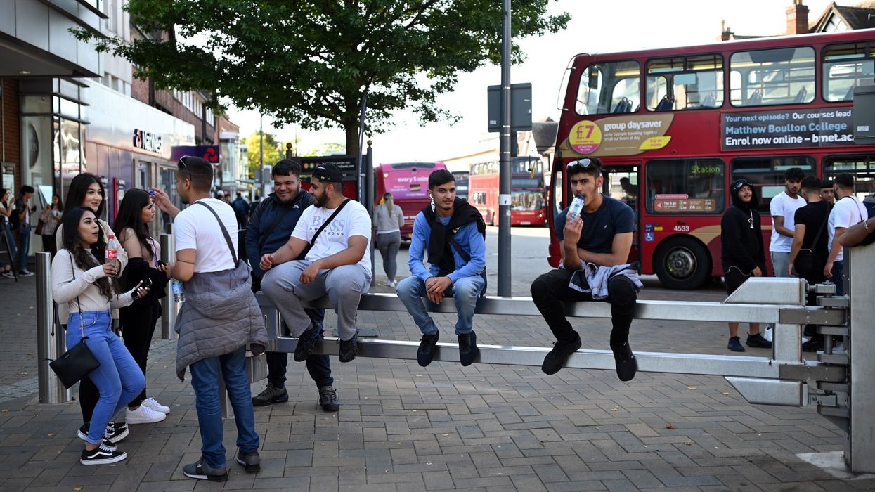 South Asians in England at greater risk in second COVID wave, new study finds