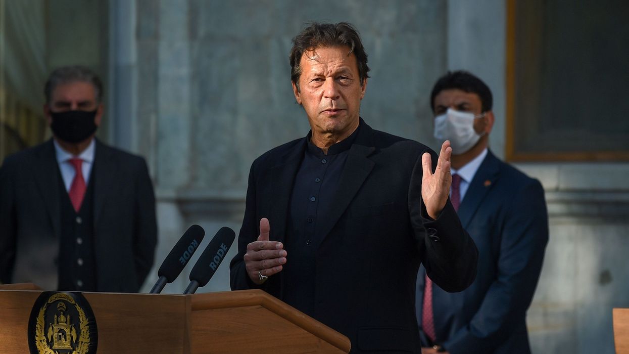 Pakistan, Saudi Arabia Sign Agreements To Reset Ties