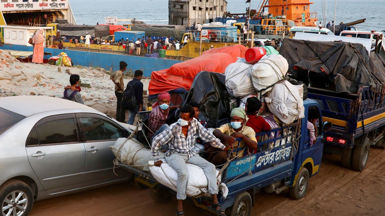 Bangladesh: Hundreds Stranded As Ferry Operations Suspended Ahead of Eid