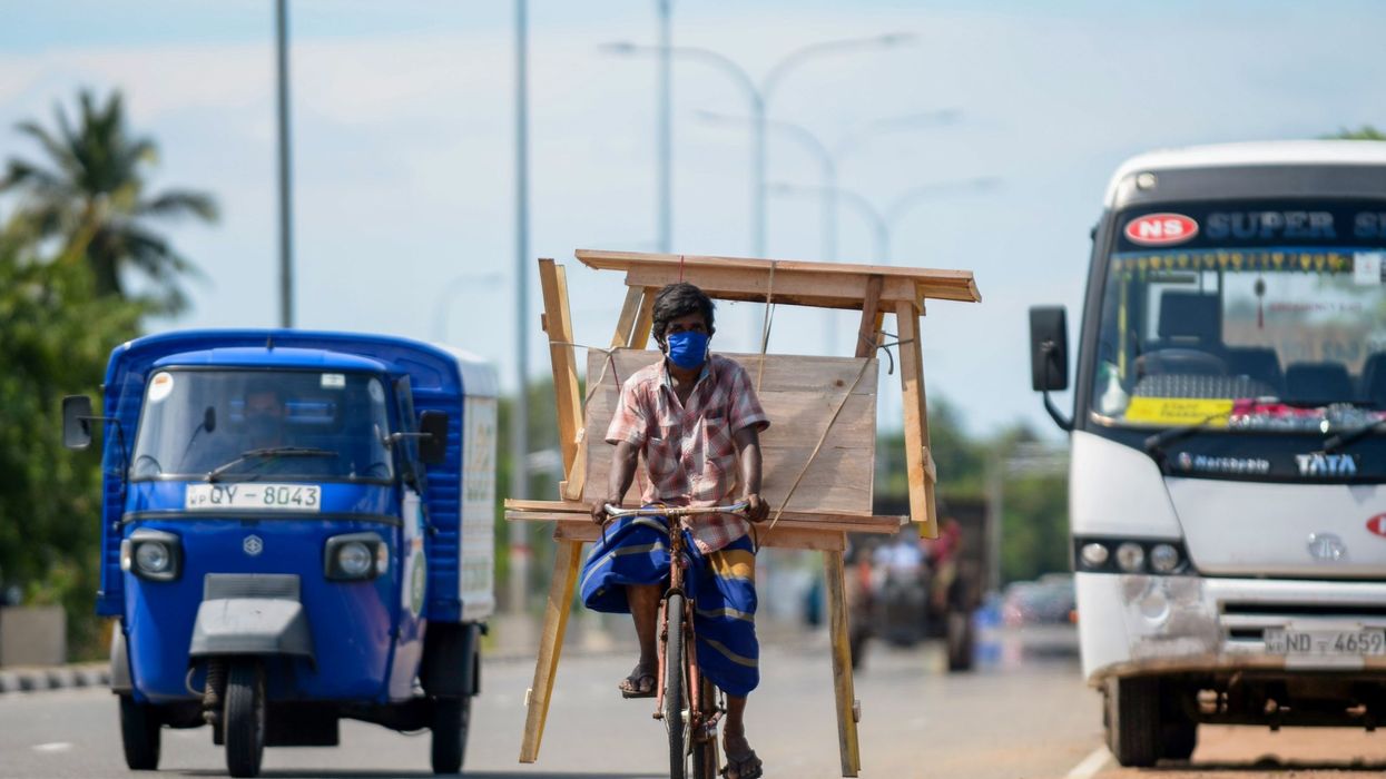 Sri Lanka imposes inter-provincial travel restrictions with immediate effect