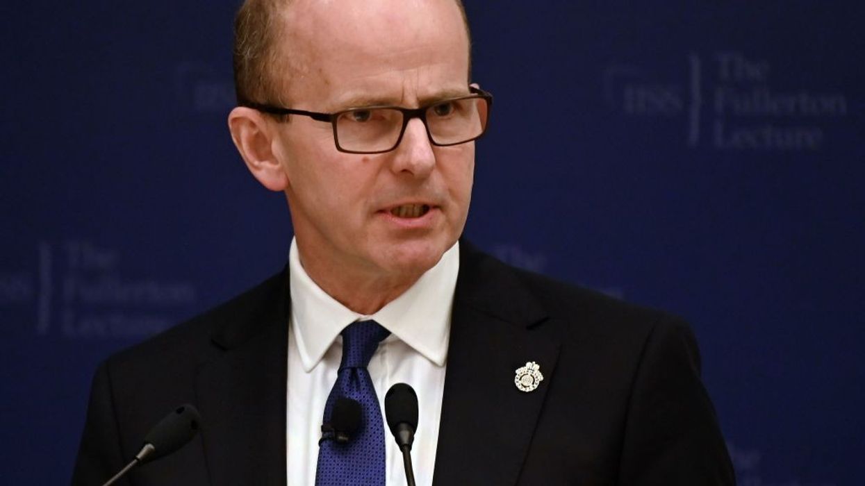 Christmas card with puzzles twist to test intelligence