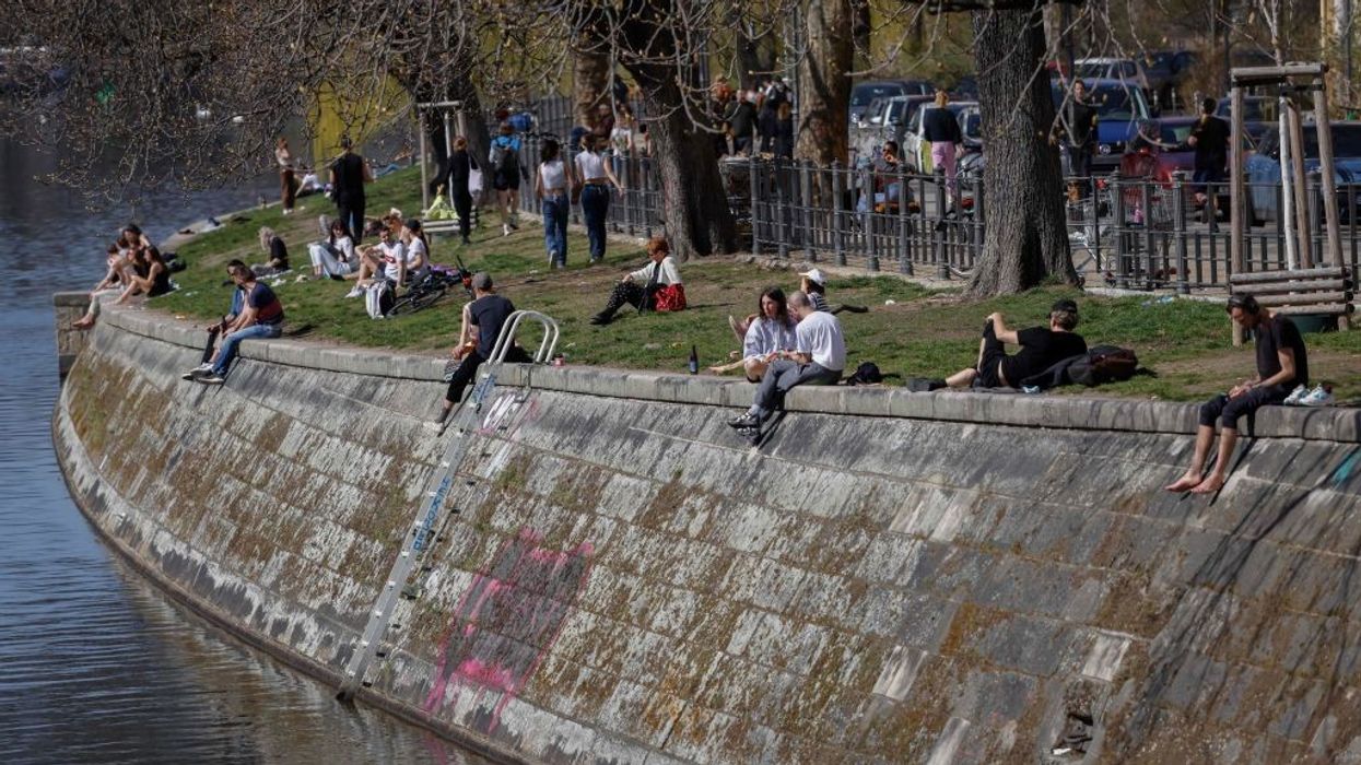 Germany to impose quarantine on UK travelers