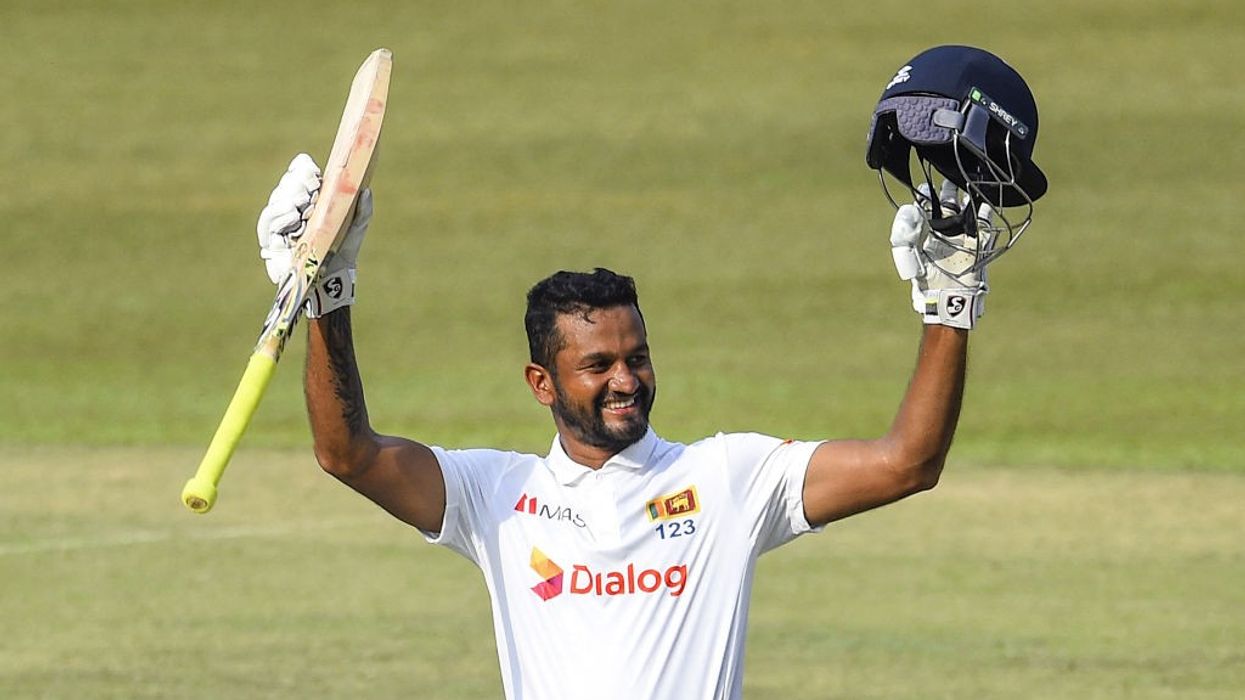 Pay dispute: Sri Lankan cricketers agree to tour England after ban threat