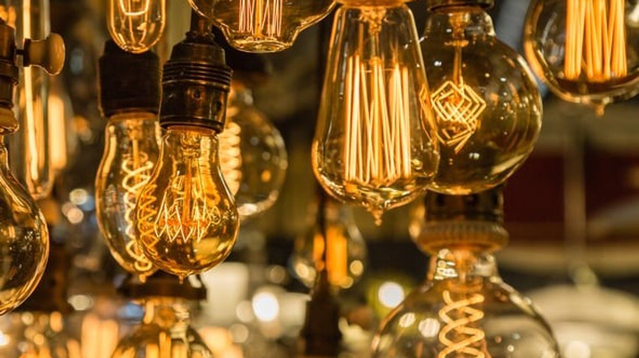 Halogen light era comes to end in Britain