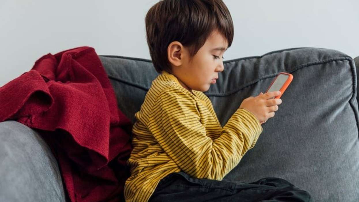 Dad furious as son, 7, spends £1,300 on "free version" of dragon game