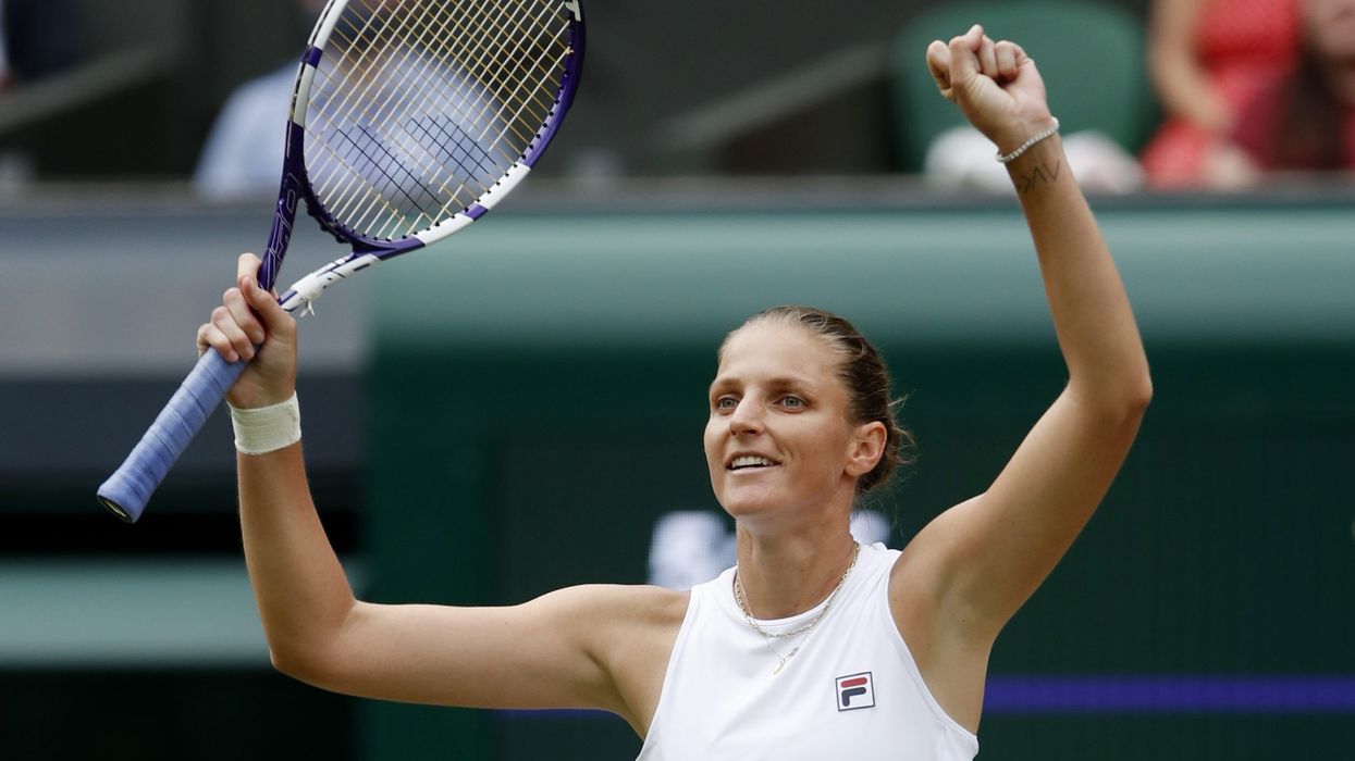 Karolina Pliskova to face Ashleigh Barty in final