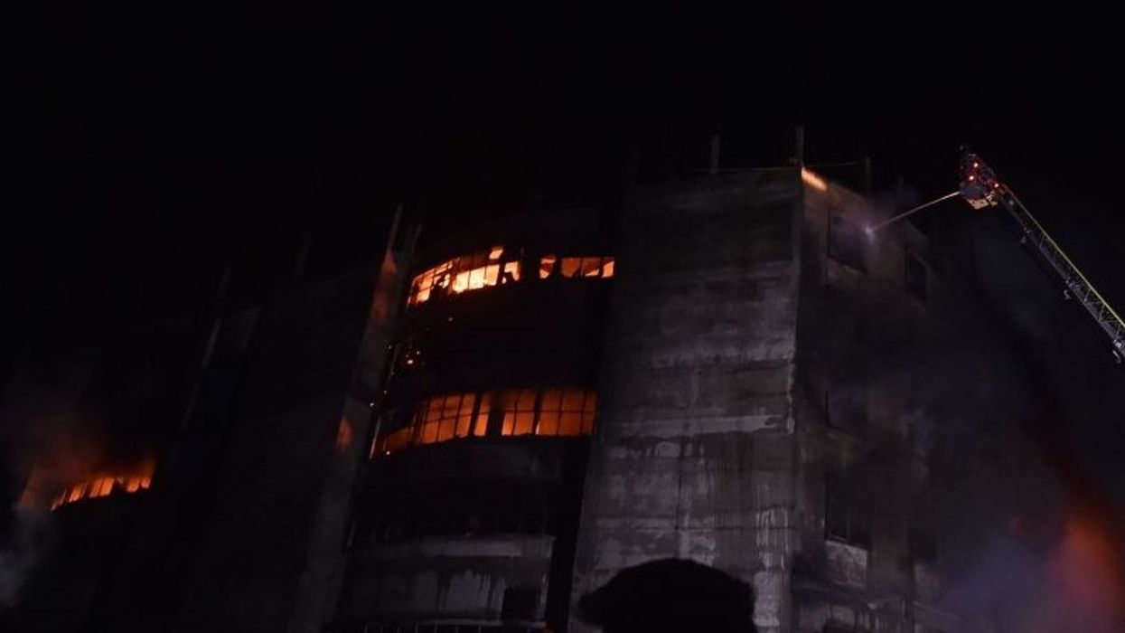 Bangladesh factory fire kills 52