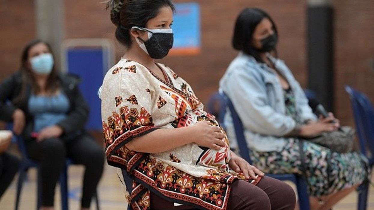 UK launches £7.5m trial to tackle low Covid vaccine take-up in pregnant women