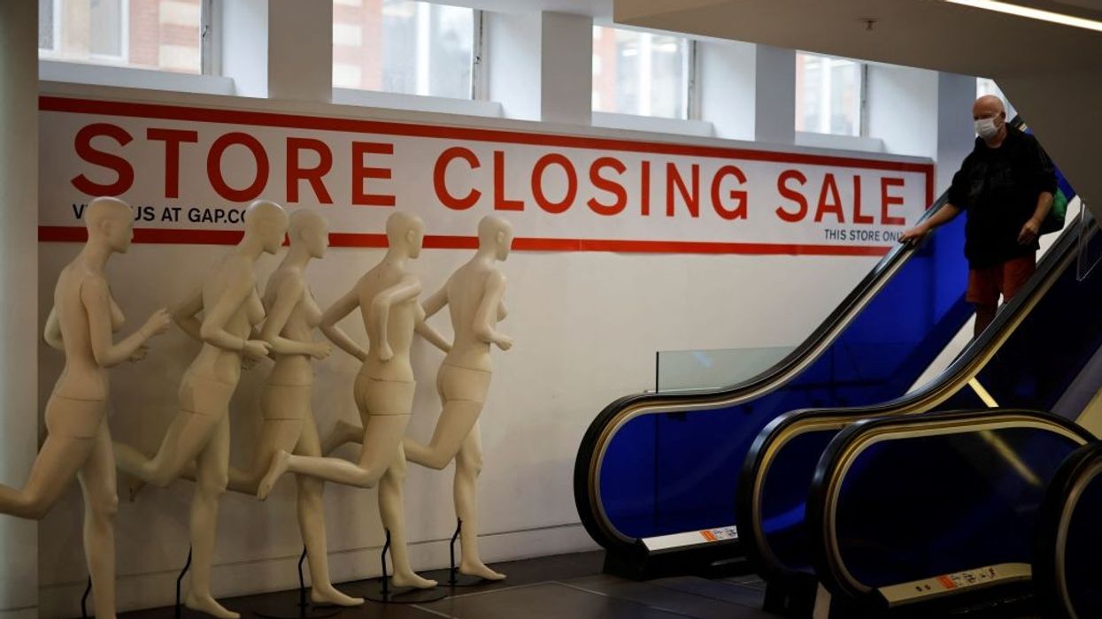 One in 16 UK firms are at risk of closure in three months, research shows