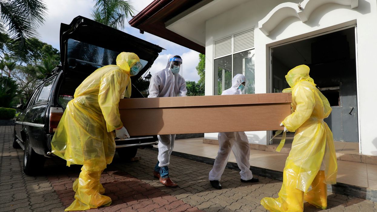 Cardboard coffins find favour in Sri Lanka