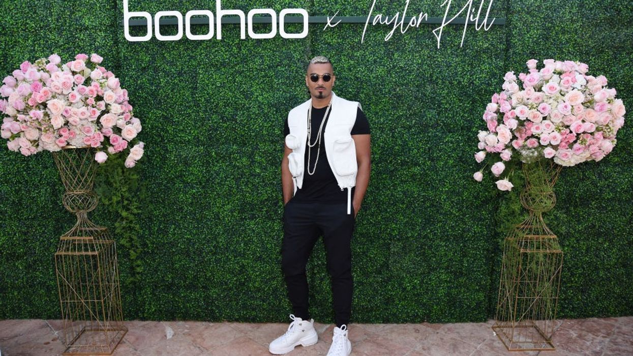 Umar Kamani proposes to model girlfriend with £1.45m diamond ring